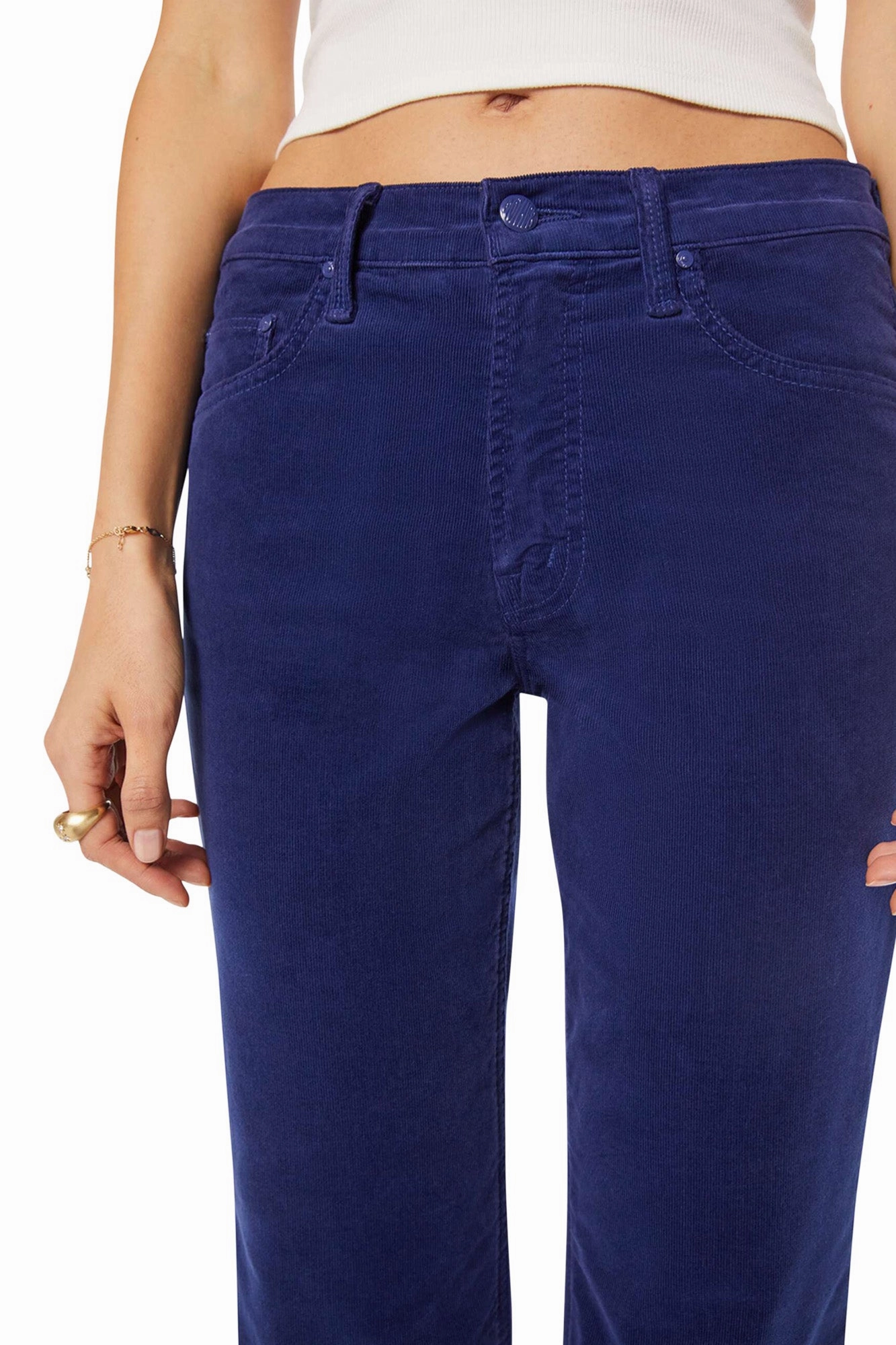 Easy Essentials Style Simplicity MOTHER Denim Bookie Flood in Twilight Blue