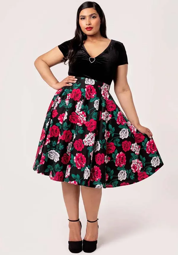 Paint Me Roses | SKIRT Compact Jacquard Weave Airflow Vents