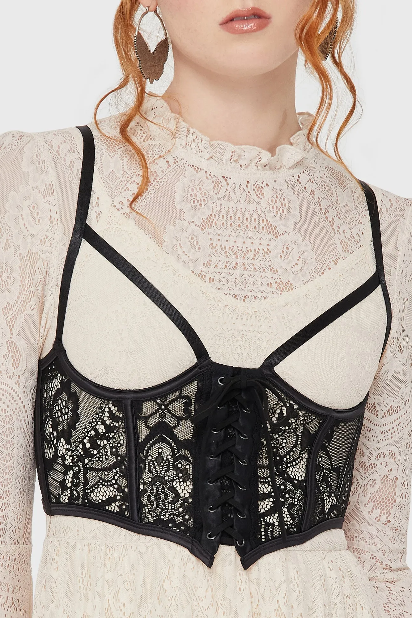 Arden Lace Basque Versatile Design