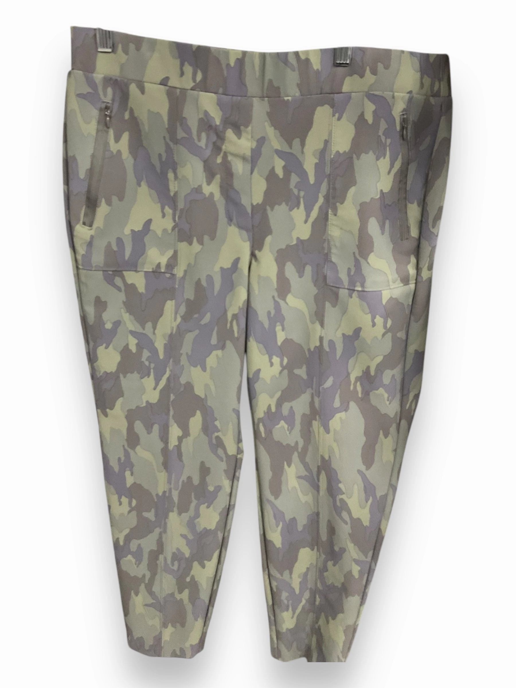 Glam Night Organic Ease Athletic Pants By Lane Bryant In Camouflage Print, Size: 16