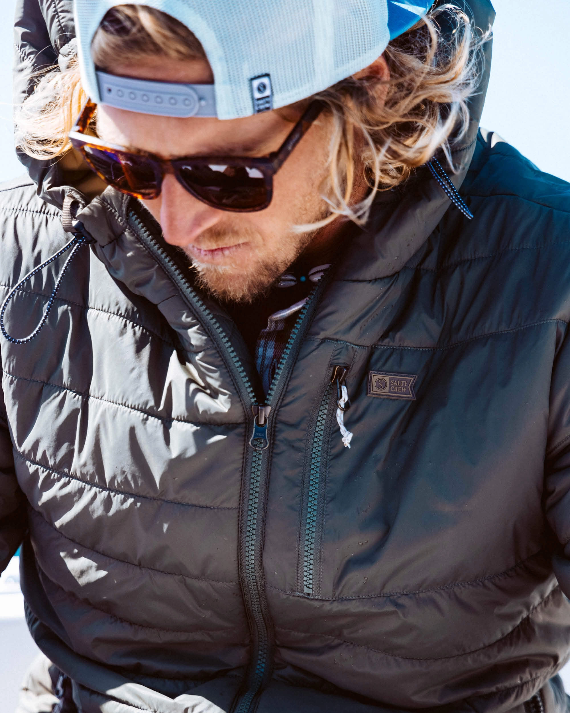 Barrier 2.0 Puff Jacket - Black Fade Resistant Dye Method Adjustable Cuff System