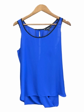 Cozy Fashion Reinforced Hem Blouse Sleeveless By Express  Size: L