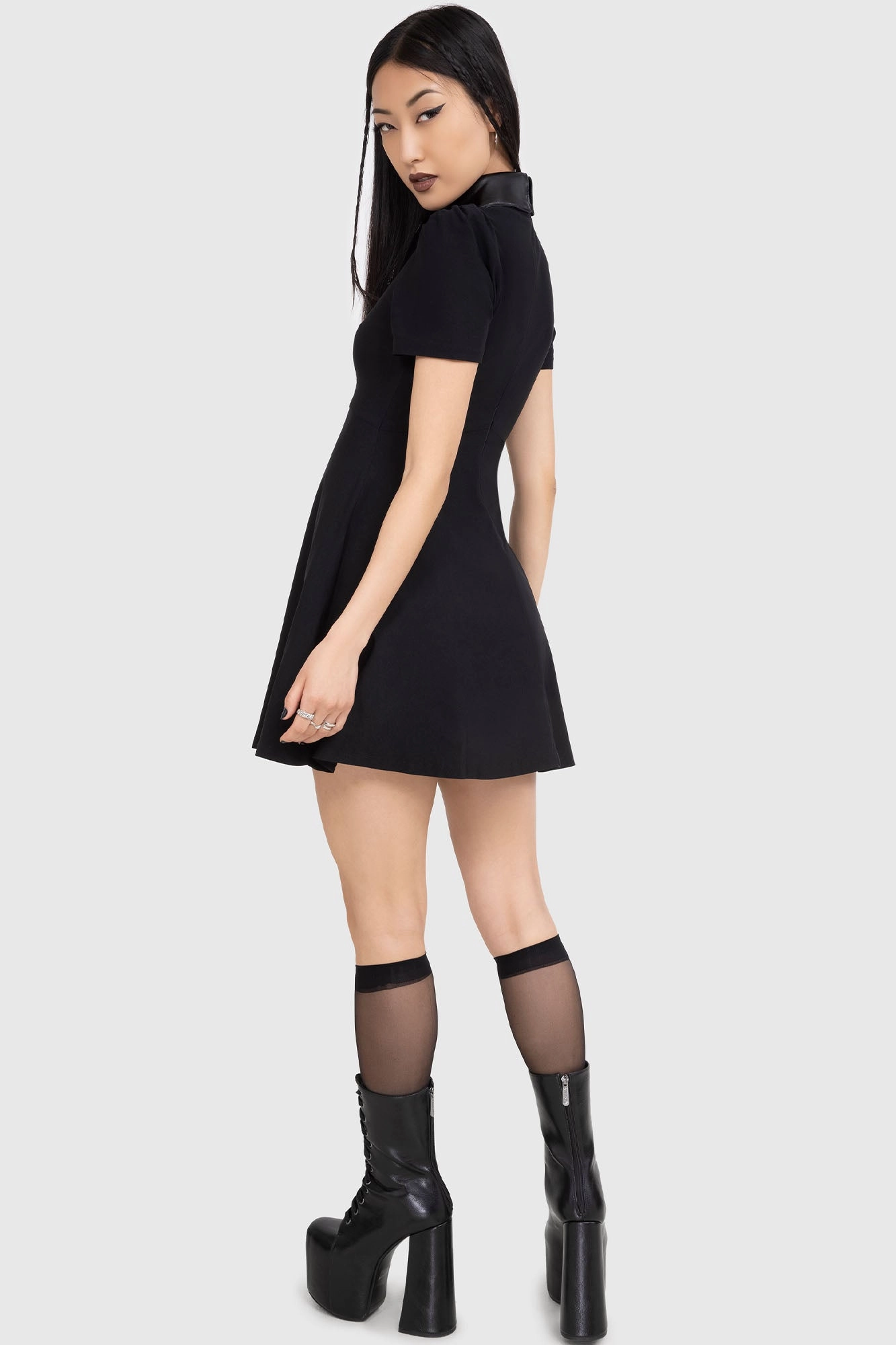Chapel Collar Dress tailored look Soft and Chic