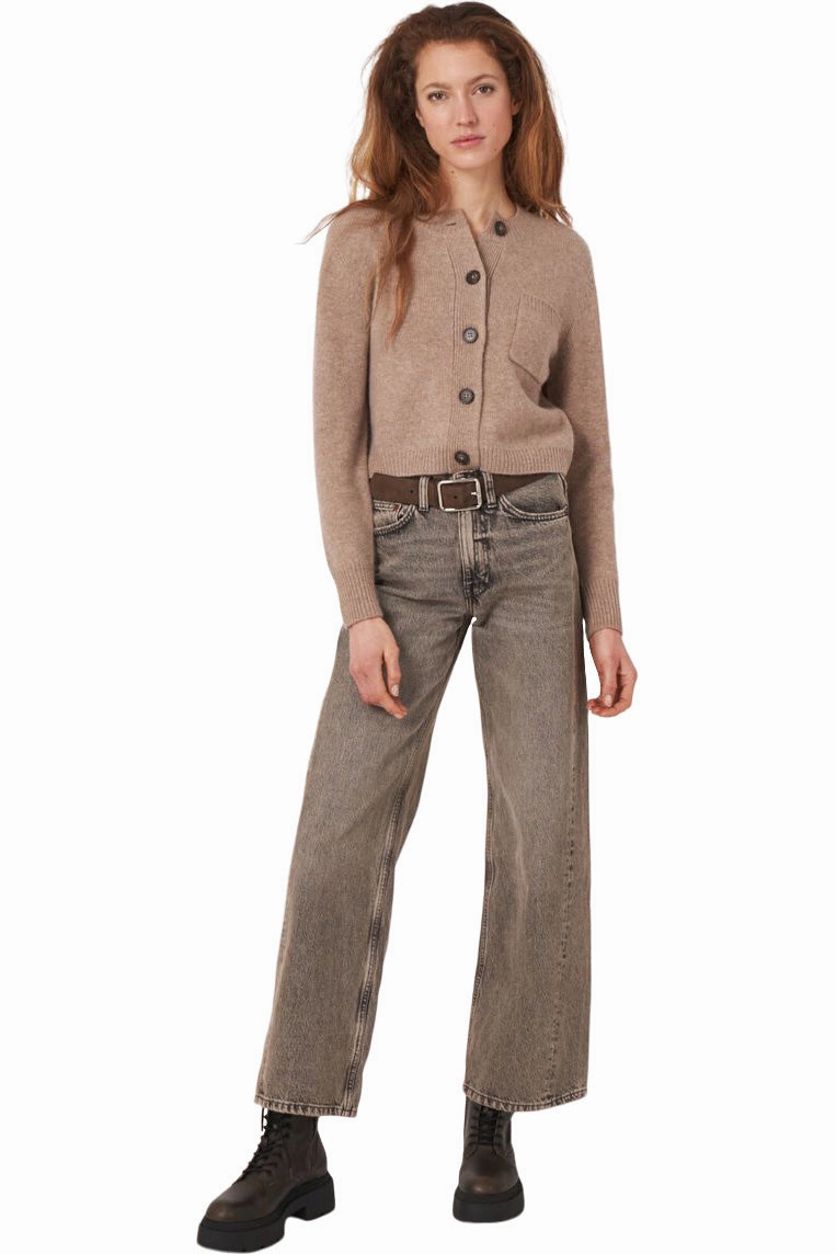 Breathable Warmth Repeat Cashmere Chunky Knit Cardigan in Taupe