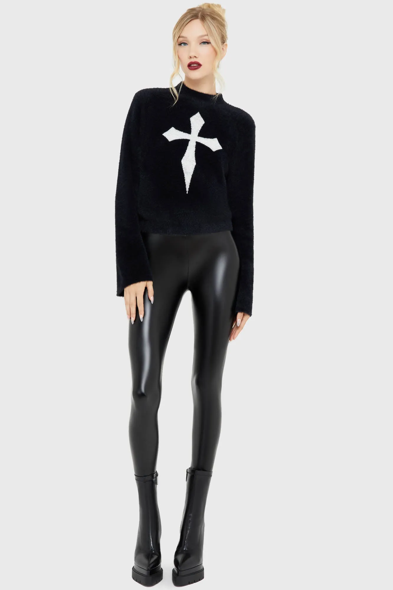 Dead Romantic Sweater [BLACK/WHITE] Biodegradable Fiber Composition