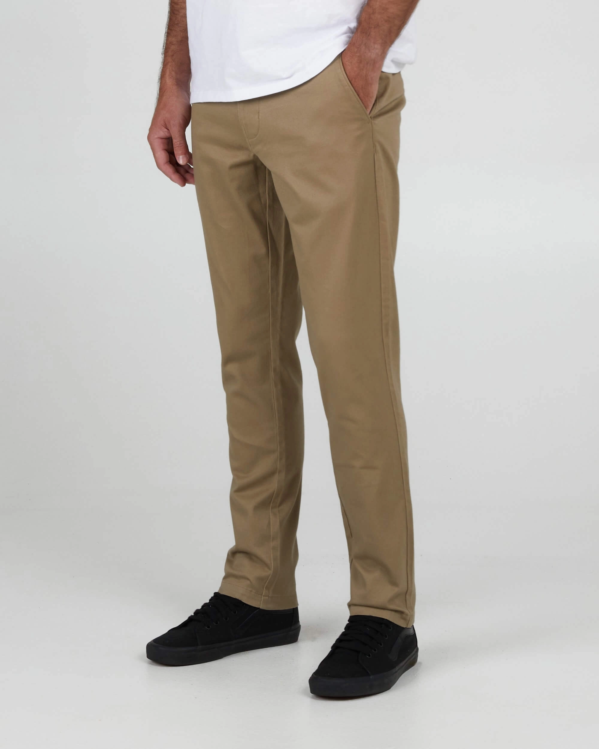 Flagship Chino Pants - Straw Classic Fit Ultimate Comfort