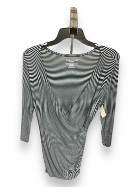FrictionResistantEdges GridTexture Maternity Athletic Top Long Sleeve By Motherhood, Size: S
