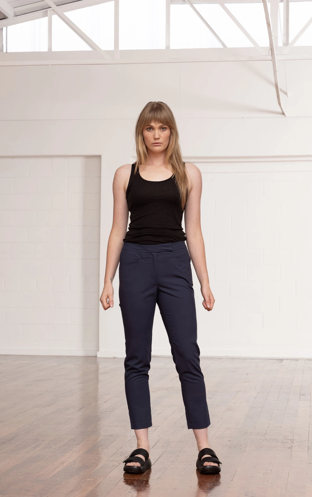 Active Comfort Fit LIGHTWEIGHT WOOL BLEND SLIM LEG TROUSER