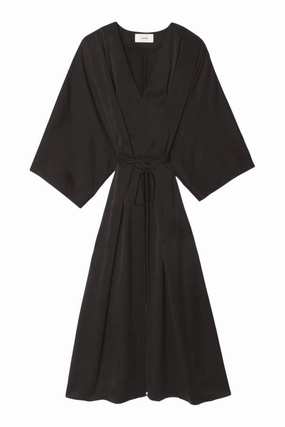 Social Ease Xirena Juliet Dress