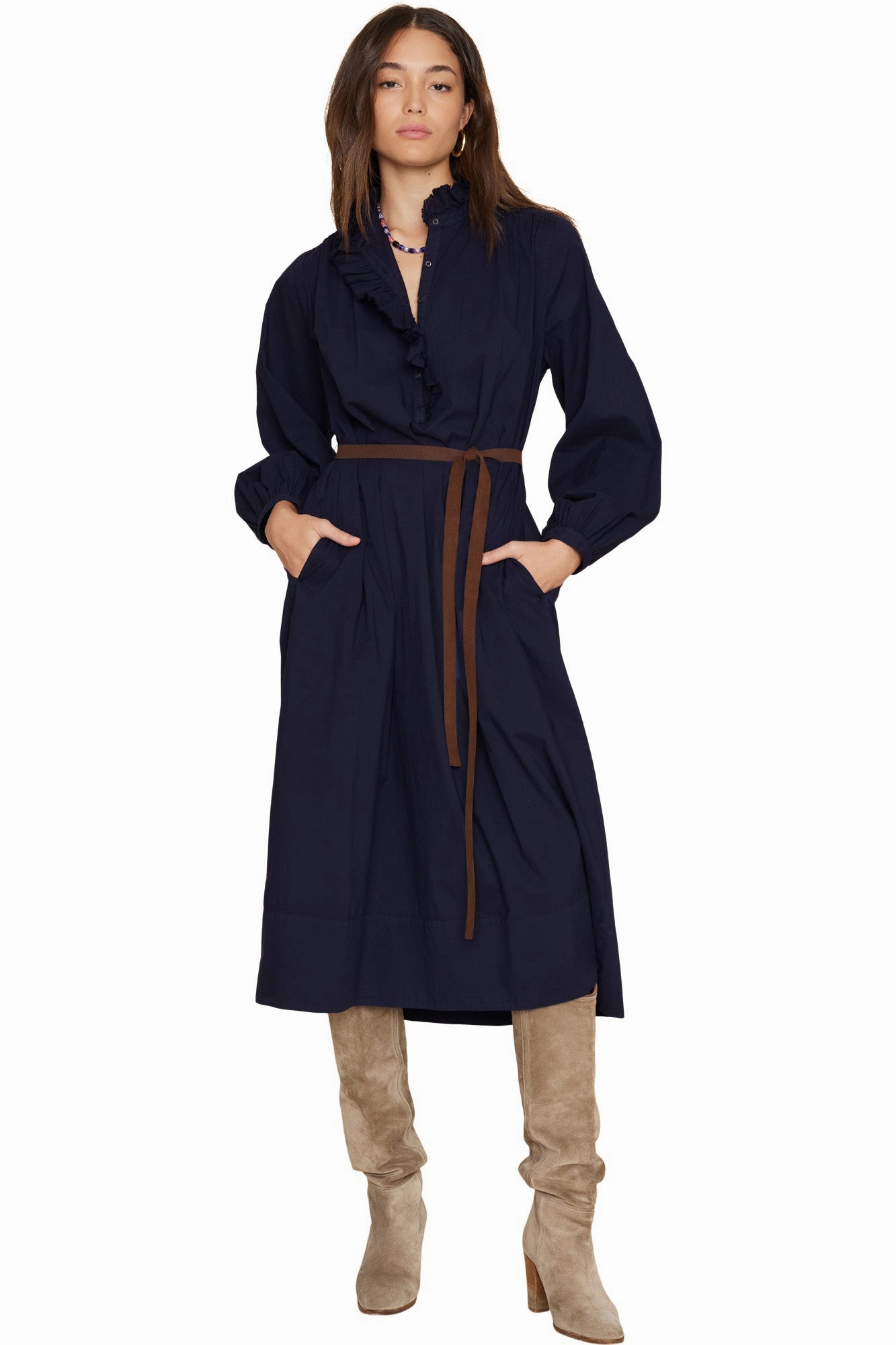 Trendy pick Xirena Caspy Dress in Navy