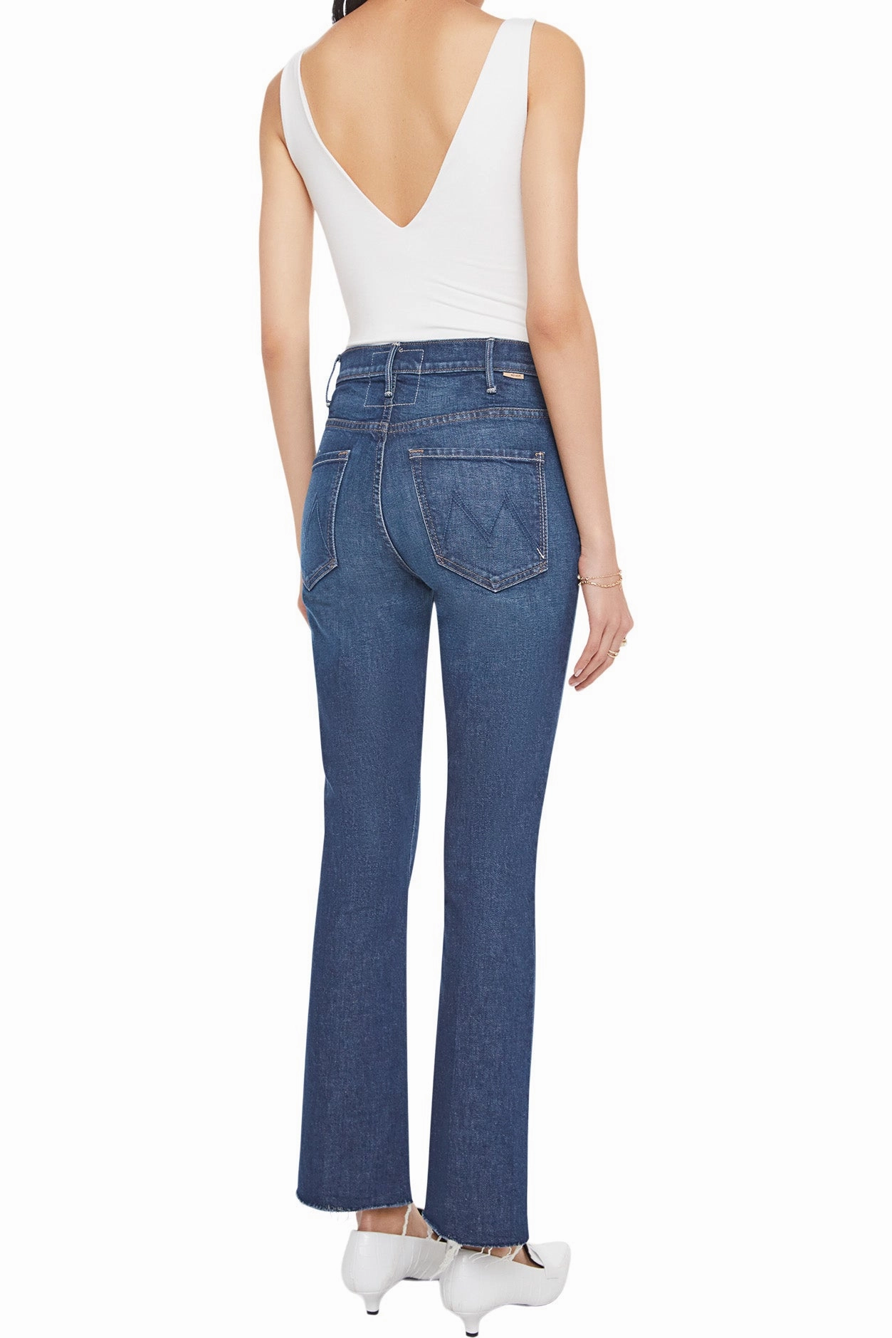 Style Friendly MOTHER Denim Hustler Flood Fray in Kicks and Riffs