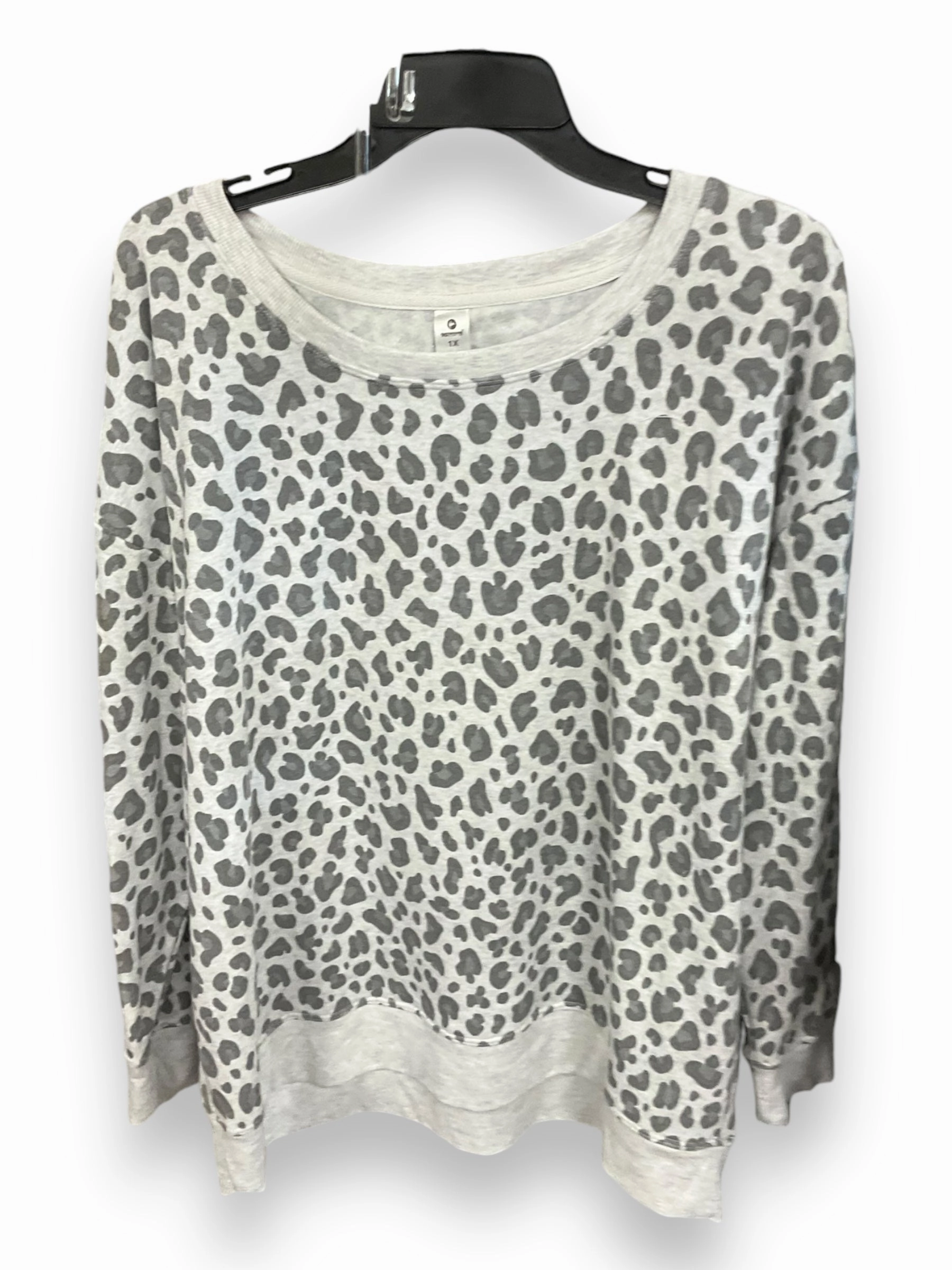 Top Long Sleeve By 90 Degrees By Reflex In Leopard Print, Size: 1x Hotel Style