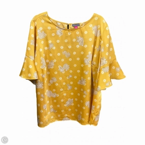 AntiStatic Cloth Evening Glow Top Short Sleeve By Vince Camuto In Yellow, Size: 2x