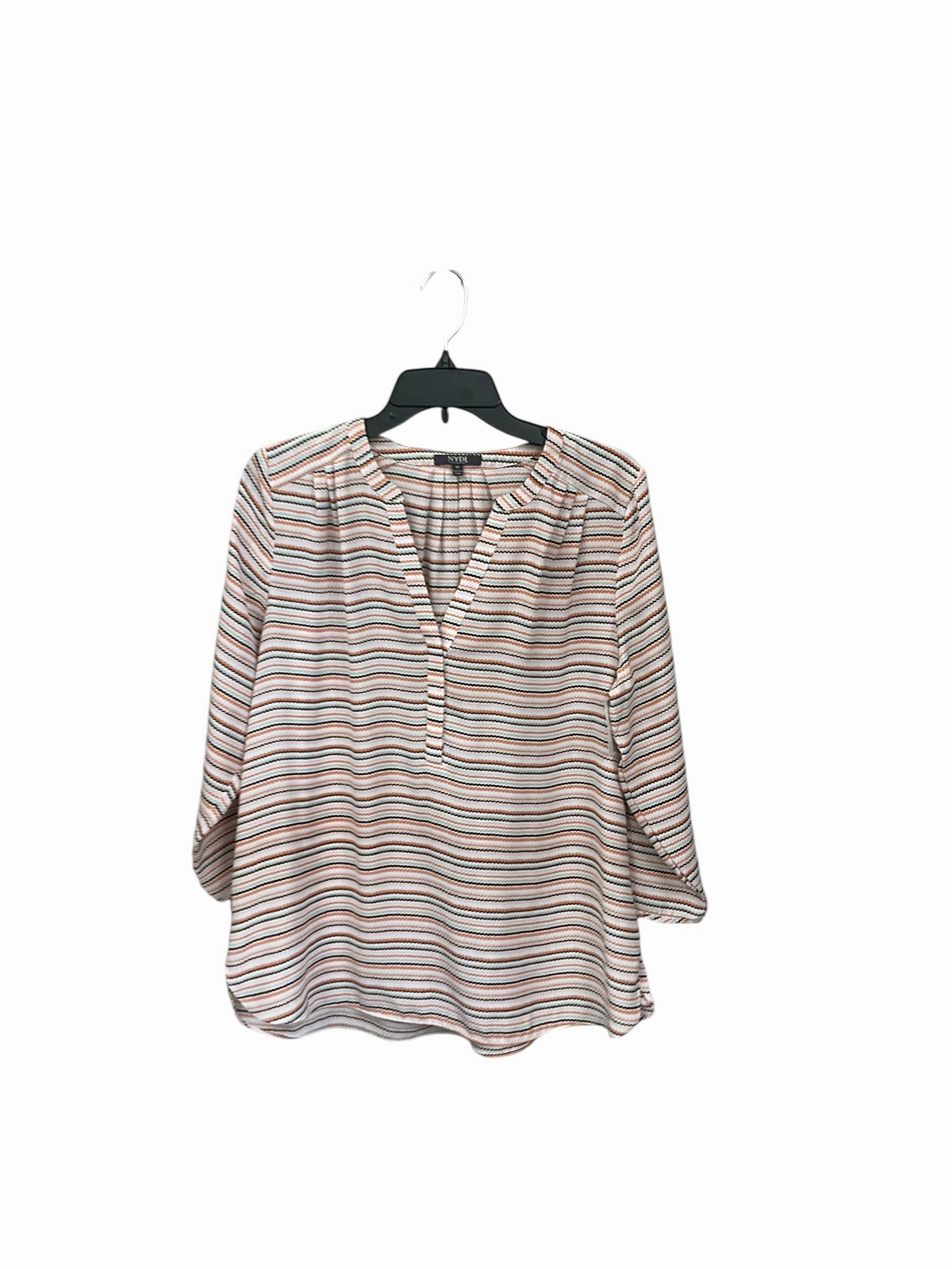 Top Long Sleeve By Clothes Mentor In Striped Pattern, Size: M Repair Fit