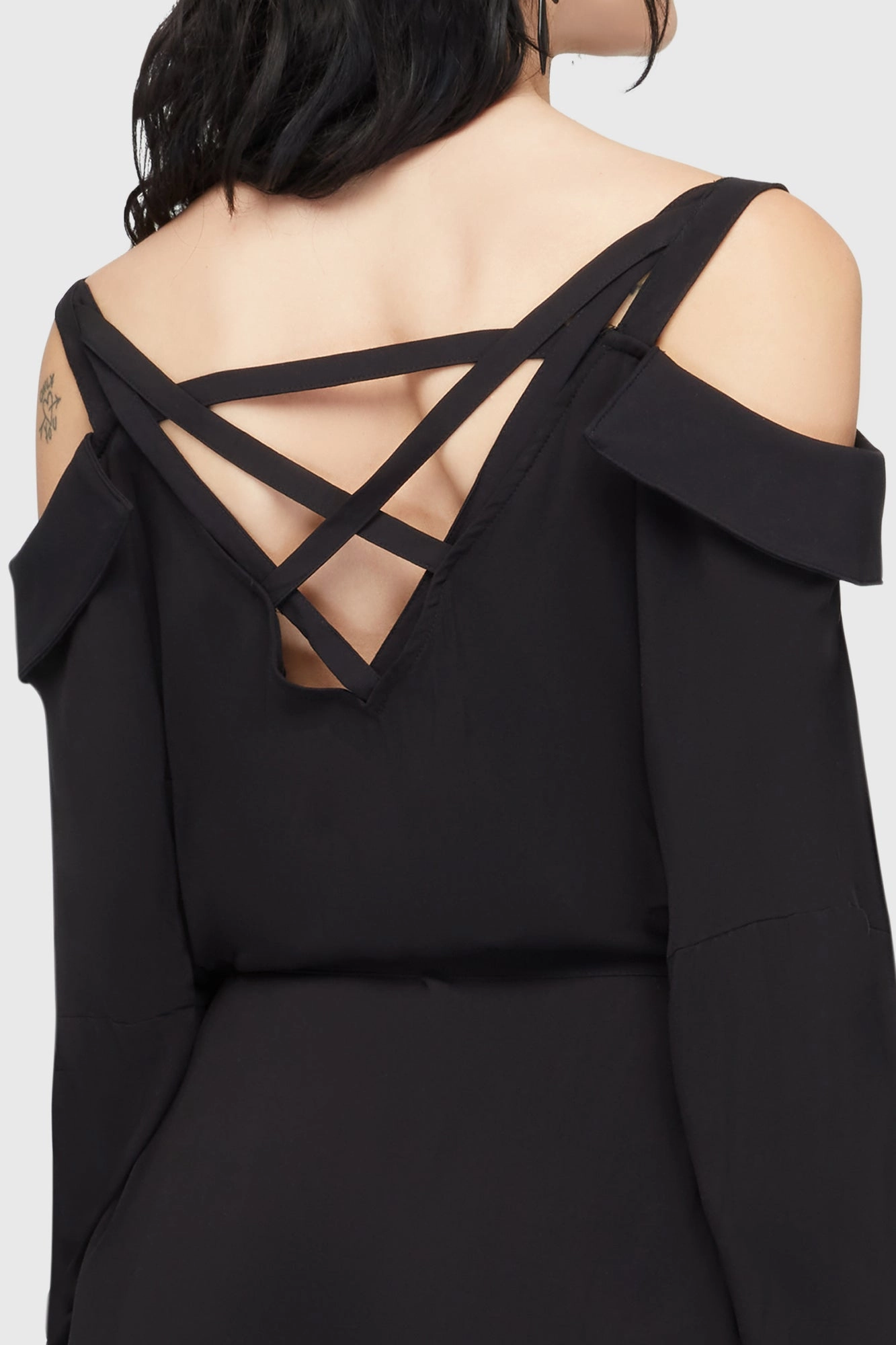 Dreamy Motion Soft Vibes Poison Dart Dress