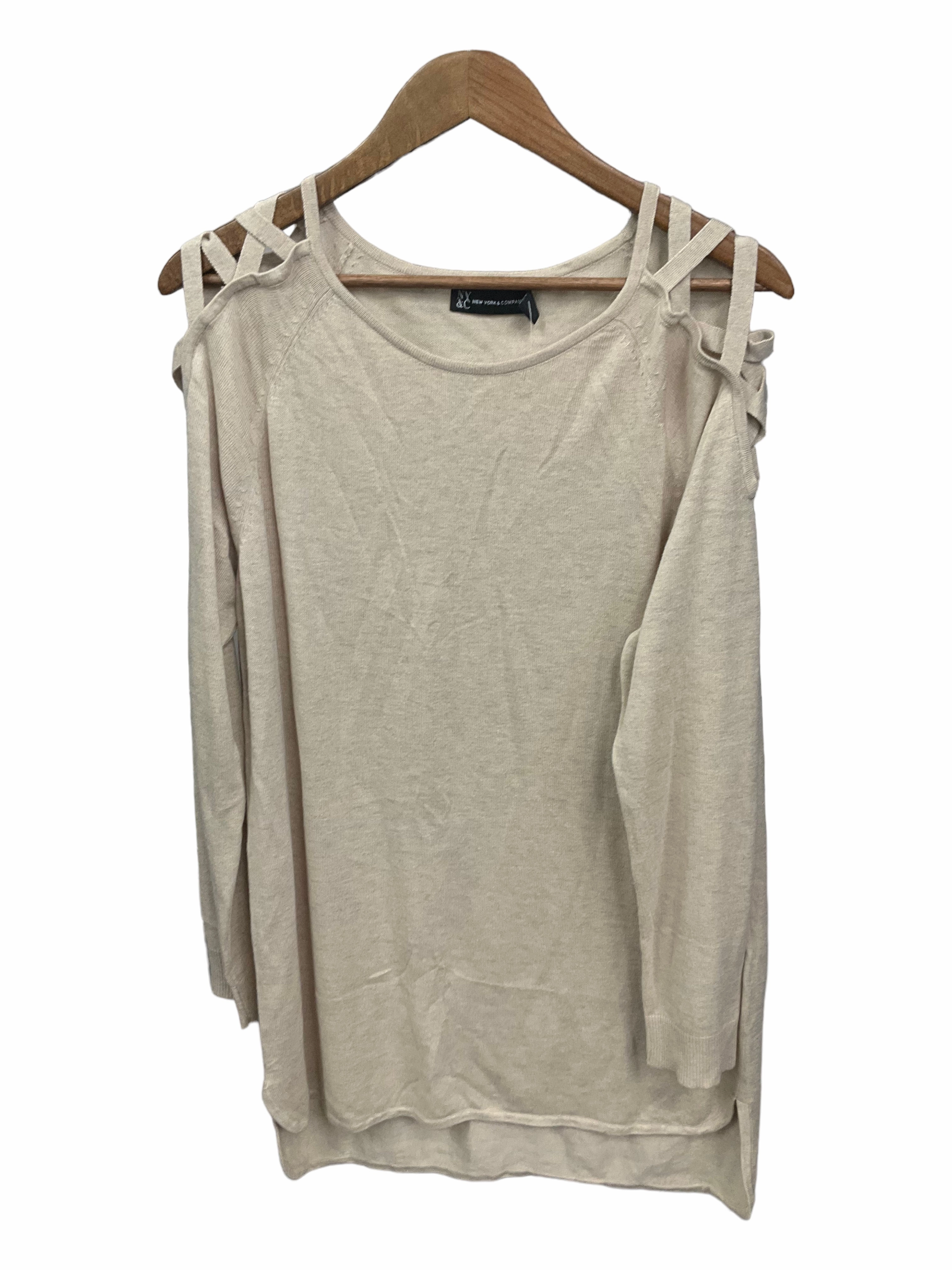 Stream Fit FlexibleMaterial Top Long Sleeve By New York And Co  Size: L