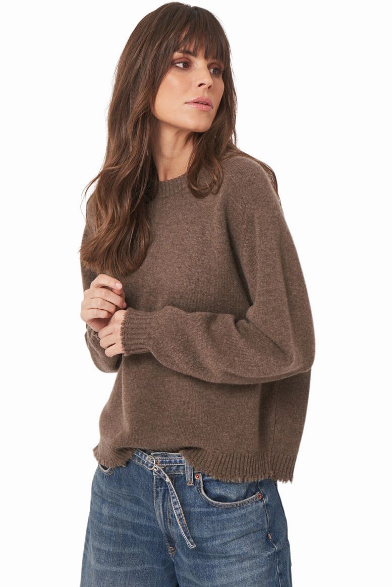 Repeat Cashmere Relaxed Fit Crewneck Sweater in Cacao Casual Chic Look Casual Styling