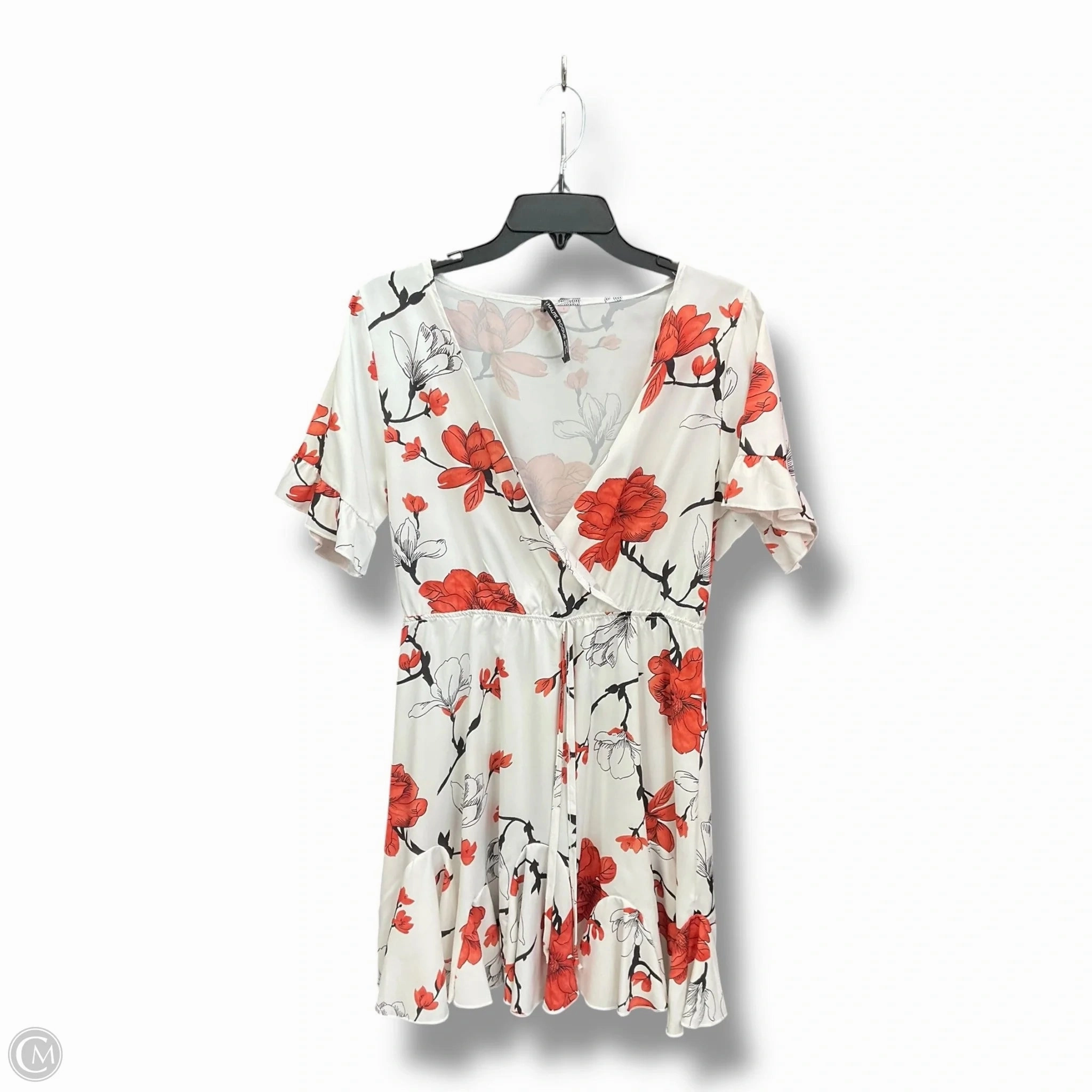 Dress Casual Short By Clothes Mentor In White, Size: S Functional Fit Halo Glow