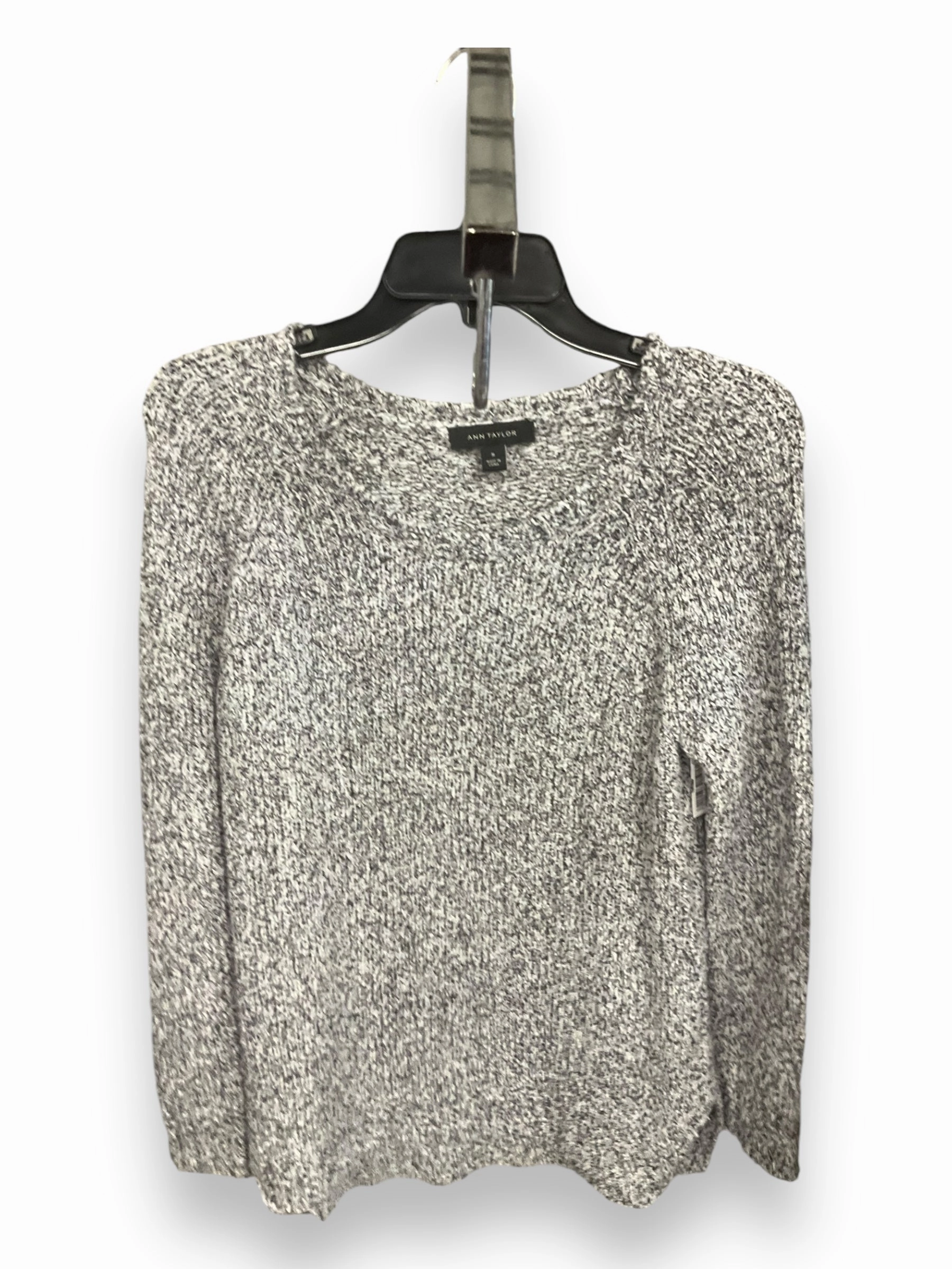 Wool Fit SeamlessPockets Sweater By Ann Taylor In Grey, Size: M