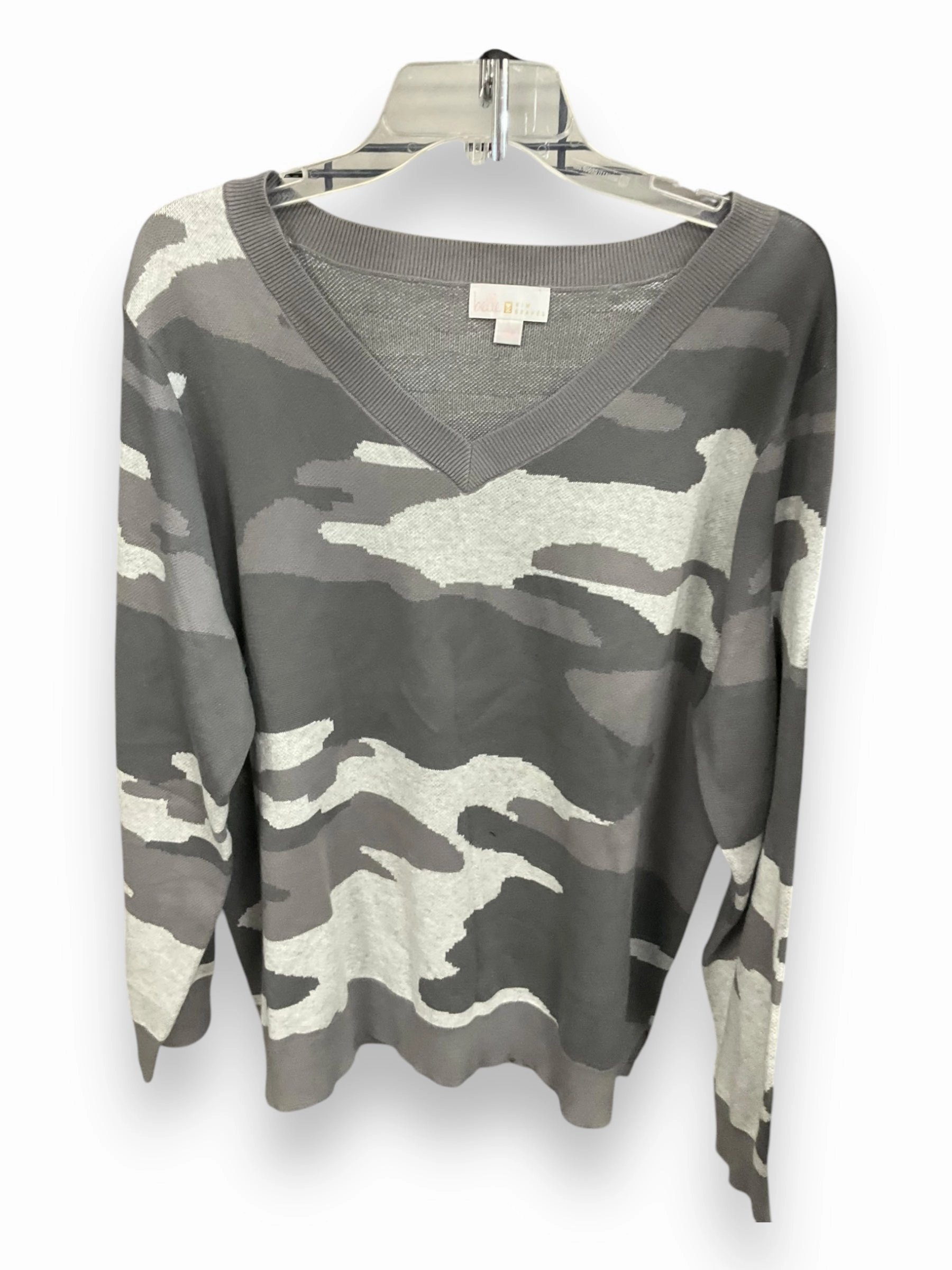 Sweater By Belle By Kim Gravel In Camouflage Print, Size: L NonRestrictive Movement