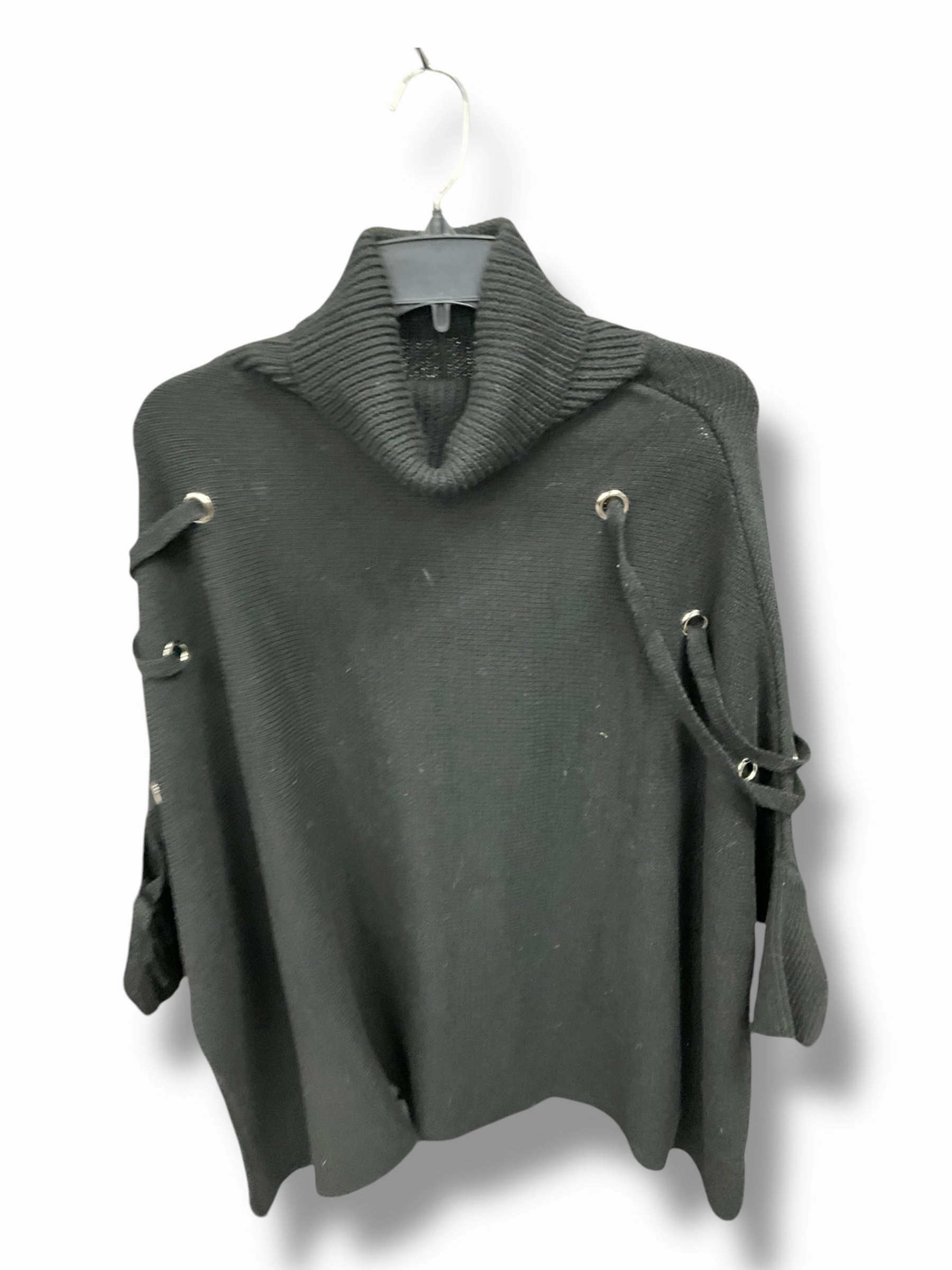 Surf Mood Sweater By Clothes Mentor In Black, Size: Osfm