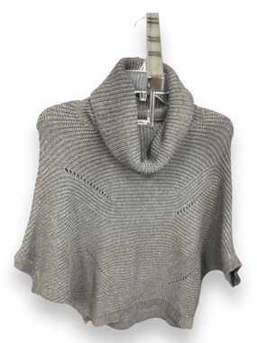 Sweater Short Sleeve By Clothes Mentor In Grey, Size: S Modern Outfit