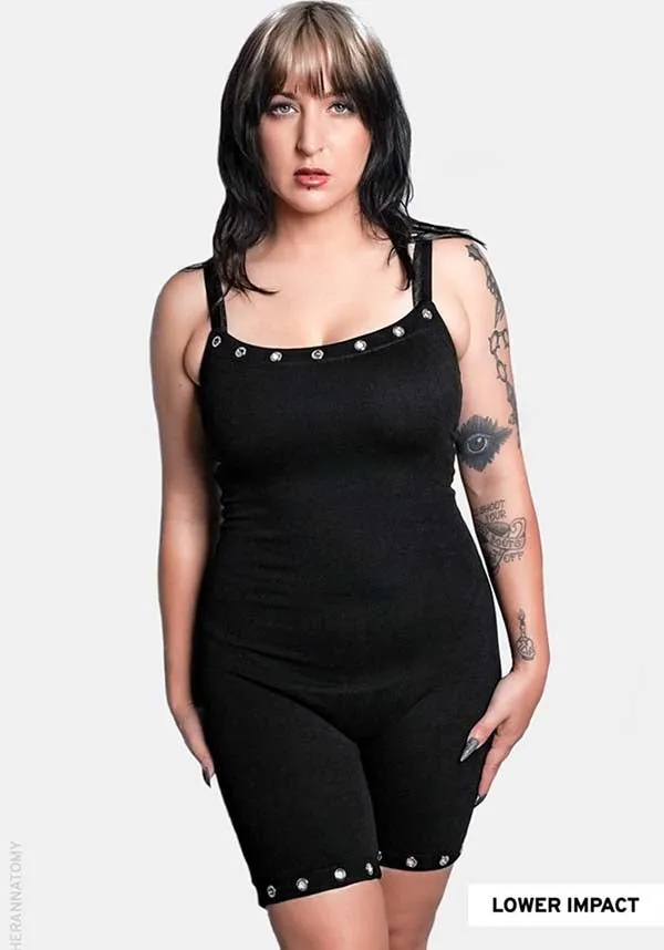 Grommet | ONESIE Shape Retention Fabric Minimalist Collar