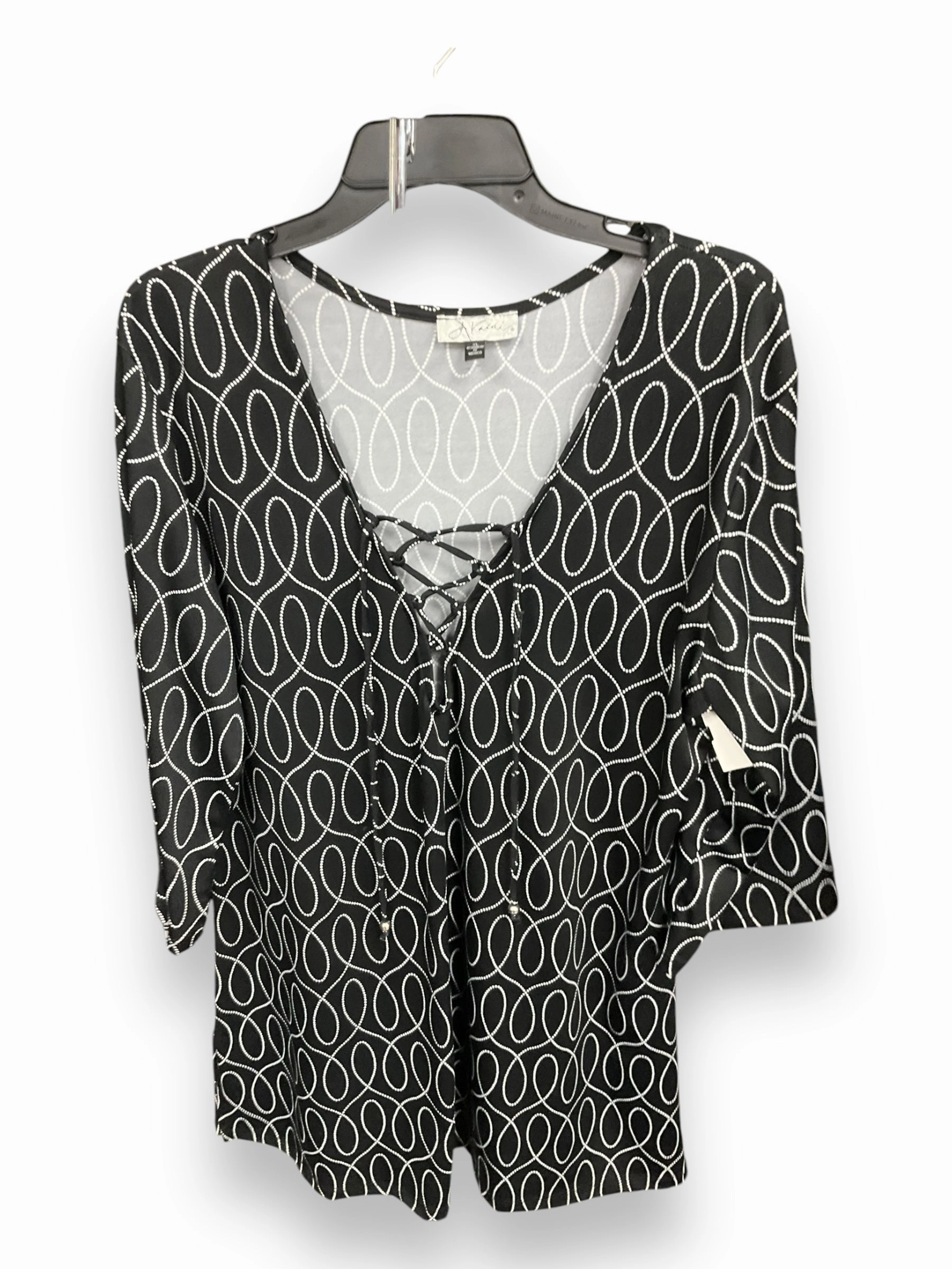 Warm Sweater Tunic 3/4 Sleeve By Clothes Mentor In Black & White, Size: Xl